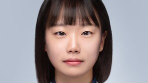 진천경찰서 소속 경찰관, 한밤 저수지에 빠진 30대 여성 구조