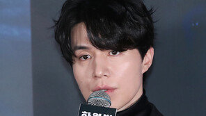 “기내까지 따라왔다”…이동욱, 사생활 침해에 “법적 대응”