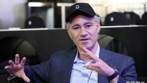 팔란티어 창업자 “한국의 AI전략, K팝처럼 독특함 살려야”