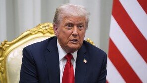 트럼프 “시진핑도 나도 中불황 원치않아”… ‘무역전쟁’ 정면 충돌 피하려 화해 제스처