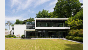 경기도지사 옛 공관서 3만원에 ‘작은 결혼식’