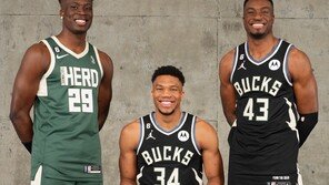 NBA 최초 형제 3명이 한팀에… 아데토쿤보 막내 밀워키 합류