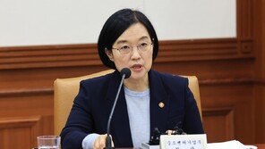 중기부 장관, ‘김어준 처남’ 2차관 내정설에 “기사 보고 알아…인사권자가 최종판단”