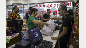 캄보디아 정부 “이민국에 한국인 약 80명 구금…귀국 거부 중”
