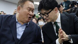 이상민 영입한 한동훈 “황망하고 안타깝다…진정한 의회주의자”