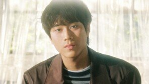 이무진 ‘에피소드’ 1억 스트리밍…세 번째 ‘플래티넘’ 인증