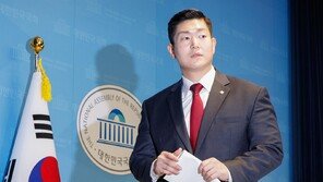 국힘 “李대통령, 서울 부동산에 계엄 선포” 민주 “진짜 계엄부터 성찰하라”