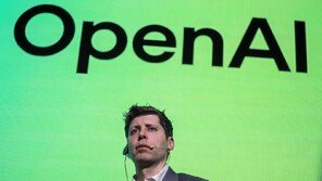 올트먼, 성인콘텐츠 허용 논란에 “우린 도덕 경찰 아냐”