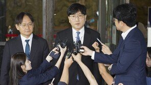 최태원 측 “매우 다행…노태우 불법 비자금 SK 기여 판결 잘못”