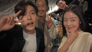 한선화, 강하늘과 다정한 한 컷…그림체 어울려