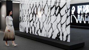 LG전자, 런던서 故서세옥 화백 작품 선보여