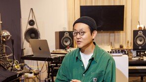 기계음-옹알이로 채운 4악장… “소리엔 시절이 담겨있죠”