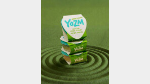  요즘(YOZM), ‘저당 말차 그릭요거트’ 출시 …‘말차코어’ 트렌드 반영 