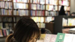  ‘죽고 싶지만 떡볶이는…’ 백세희 작가, 5명에게 새 생명 나누고 떠나