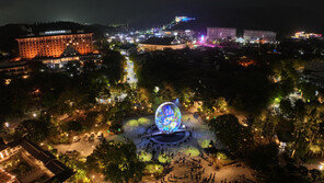 천년의 시간에 더한 예술적 경관… APEC 앞둔 경주의 변신[김선미의 시크릿가든]