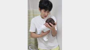 임라라♥손민수, 쌍둥이 출산…벌써 딸바보 된 아빠 눈빛