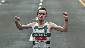 경주국제마라톤 최초 아일랜드 우승자… 퍼갈 커틴 2시간 7분 54초