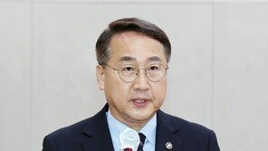 “김인호가 김인호를 강력 추천”…산림청장 ‘셀프 국민추천’ 임명 논란