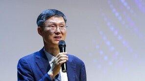 문형배, 與-사법부에 ‘협상의 법칙’ 조언…“맞다, 그러나”로