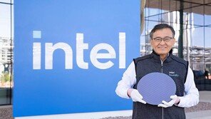 인텔 18A 공정에 허 찔린 TSMC·삼성 파운드리··· ‘내년부터 불꽃 경쟁’