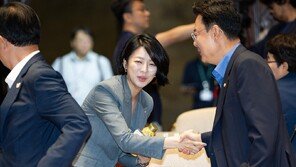 배현진, 전현희 저격…“李 부동산 규제책에 민주당 횡설수설”