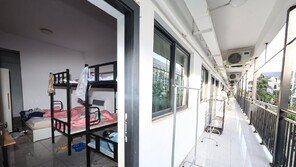 [단독]통역 일하러 캄보디아 간 여성 “성인방송 강요하며 감금”