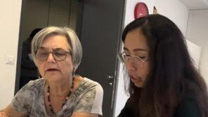 디지털 소외 없게… 청년-노인 연결해 ‘컴퓨터-AI 사용법’ 교육[인구 절벽을 넘어선 도시들]