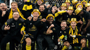 인구 800명 어촌 축구팀의 ‘가을동화’