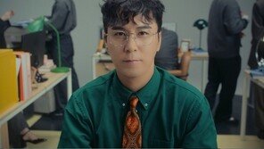 장민호, ‘아날로그 볼륨 1’ 초동 10만 돌파…네 번째 기록