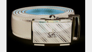 자동 잠금 방식으로 편리… 패션을 완성하는 소가죽 벨트