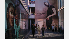 중국 청년 실업률 17.7%…두달 만에 하락세