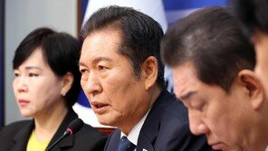 정청래 “판사가 신이냐, 법 왜곡죄 도입”…野 “사법장악 독재의 길”