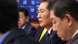 정청래, ‘사법부 장악’ 나치 비유에 “내란수괴 배출한 국힘이 할 말은 아냐”