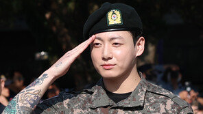 BTS 정국 보려고…자택 주차장 침입한 40대 여성 檢송치