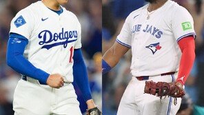 오타니 뺏기고 게레로 잡았는데… 토론토 WS서 웃을까