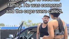 차량까지 쫓아와 팁 요구?…다시 불거진 美 ‘팁 문화’