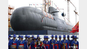 3600t급 잠수함 ‘장영실함’ 진수