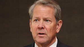 [단독]조지아 주지사 “트럼프, 숙련인력 단기체류 필요성 알고 있어”