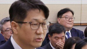 수사외압 녹취록 나왔다…“홍철호 수사때 법무부·대검이 난리쳐”