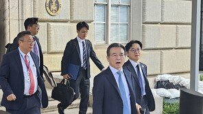 귀국 김용범 “한미 핵심쟁점 대립 팽팽…APEC 계기 타결 갈길 멀다”