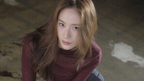 솔로 컴백 앞둔 크리스탈, 생일 맞아 커버곡 깜짝 공개