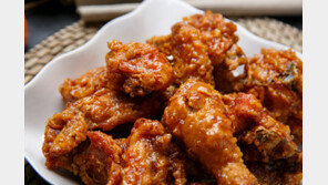 “엄마 세금으로 월급 받죠?”…초등생 치킨 요구에 12년차 교사 ‘속앓이’