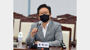 與 황희 “지난해 방산 대·중소기업 R&D 투자 격차 약 17배”