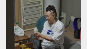 윤민수, 전처와 한집살이 끝냈다…20년 만 독립 하우스 최초 공개