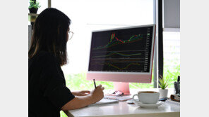 금융소득 상위 2%, 1년에 평균 21억 벌어…배당소득이 87%