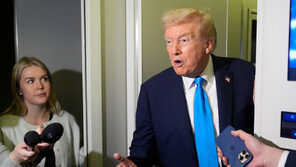 트럼프 “北 핵무기 많아”…비핵화 대신 ‘군축 스몰딜’ 나서나