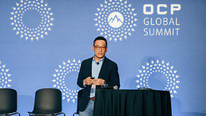 낸드도 HBM처럼 쌓아…애물단지였던 낸드, AI로 날개