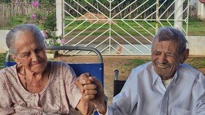 ‘최장 결혼생활’ 85년으로 마감…106세 남편 먼저 떠났다