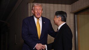 트럼프-다카이치, 전용헬기 ‘머린 원’-美 핵항모 함께 탈듯