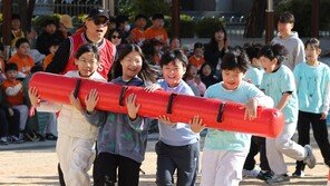 “으쌰으쌰” 가을하늘에 울린 운동회 함성